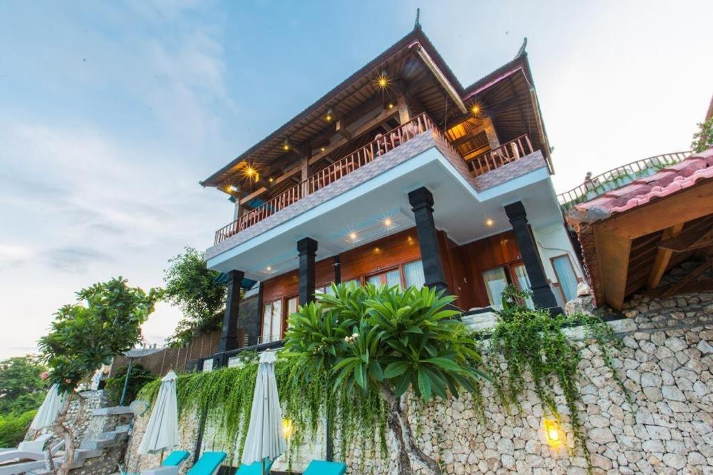 Ogix Cliff Paradise Semaya ภายนอก รูปภาพ
